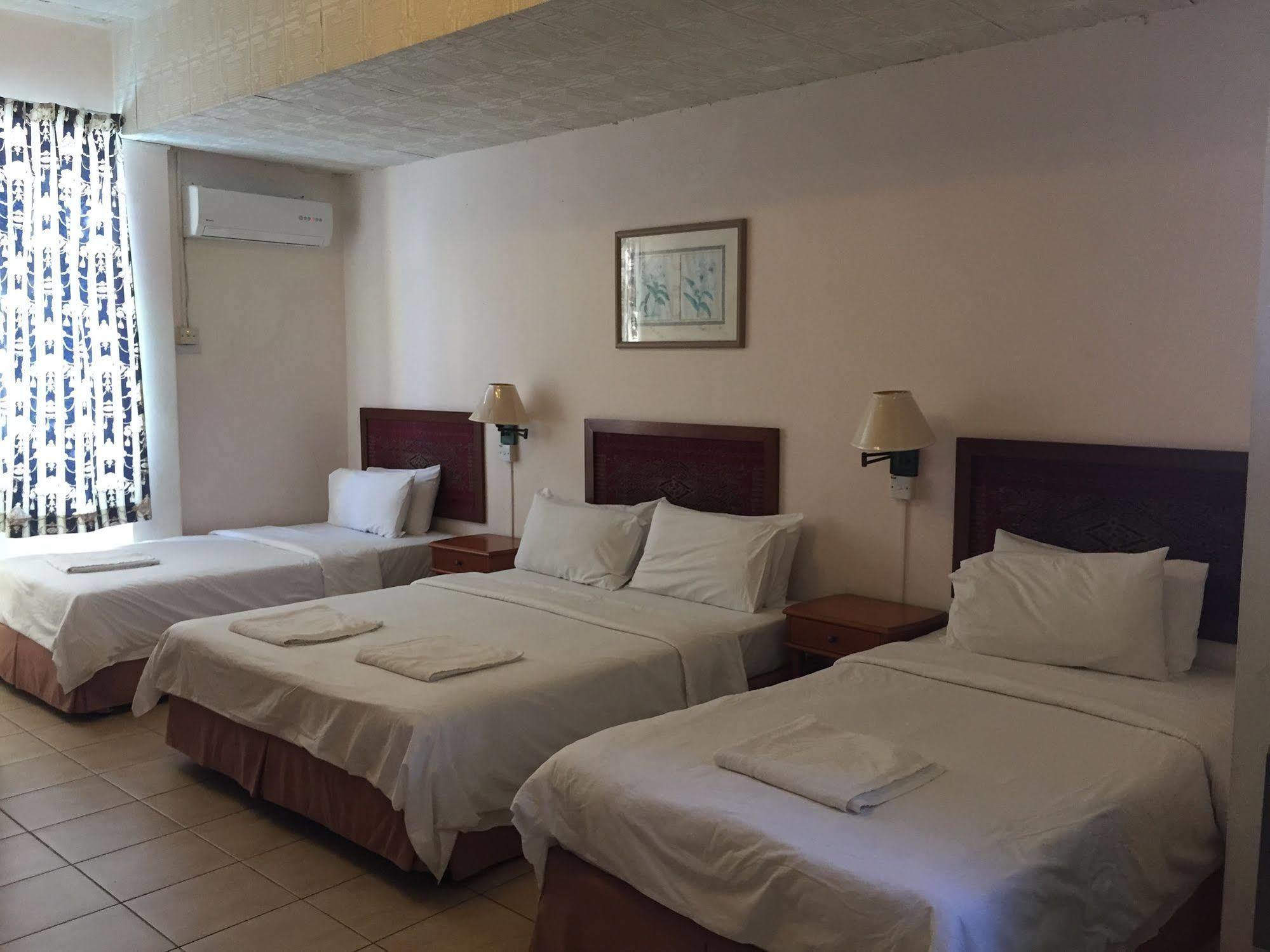 Seapark Condotel Hotel Kota Kinabalu Buitenkant foto