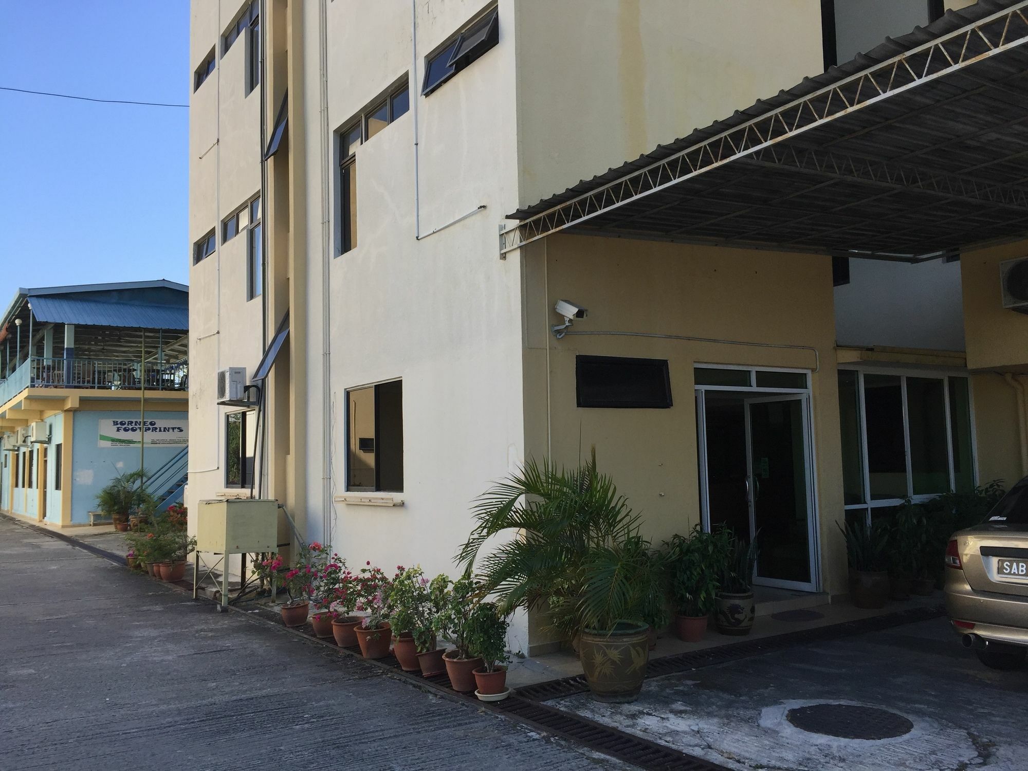 Seapark Condotel Hotel Kota Kinabalu Buitenkant foto